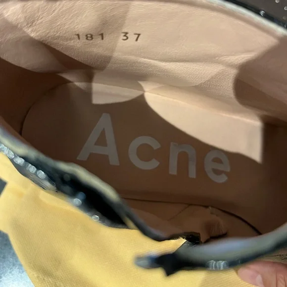 Acne Studios Ankle Boots with Tassle - Picture 8 of 8